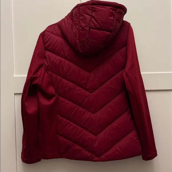 NWT DKNY Women’s Red Hooded Puffer Jacket w/ Knit Sleeves XXL - Picture 7 of 8